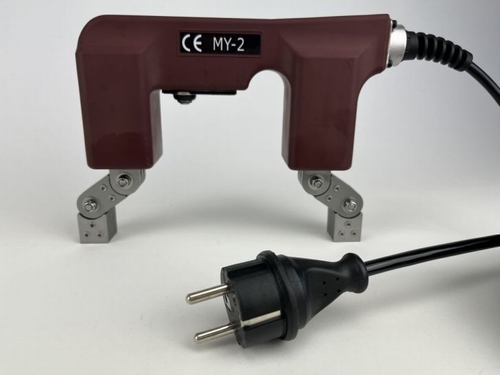 Yoke 220V with 5m PUR cable