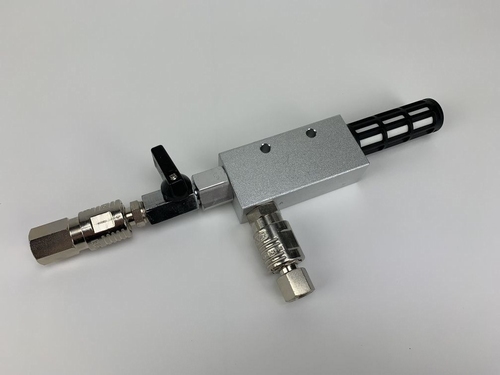 Compressed air to vacuum converter kit